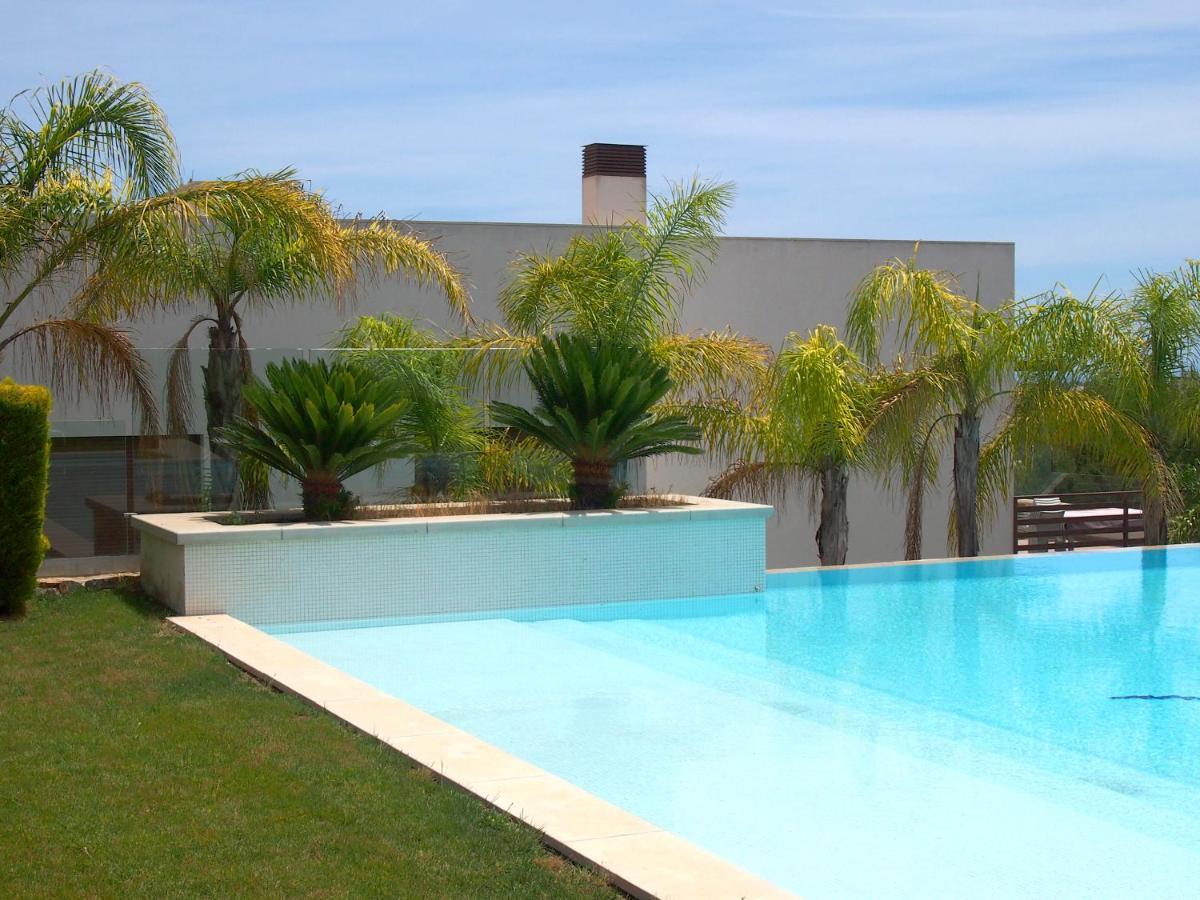 Acacia Golf Apartment @ Las Colinas Golf أوريويلا المظهر الخارجي الصورة