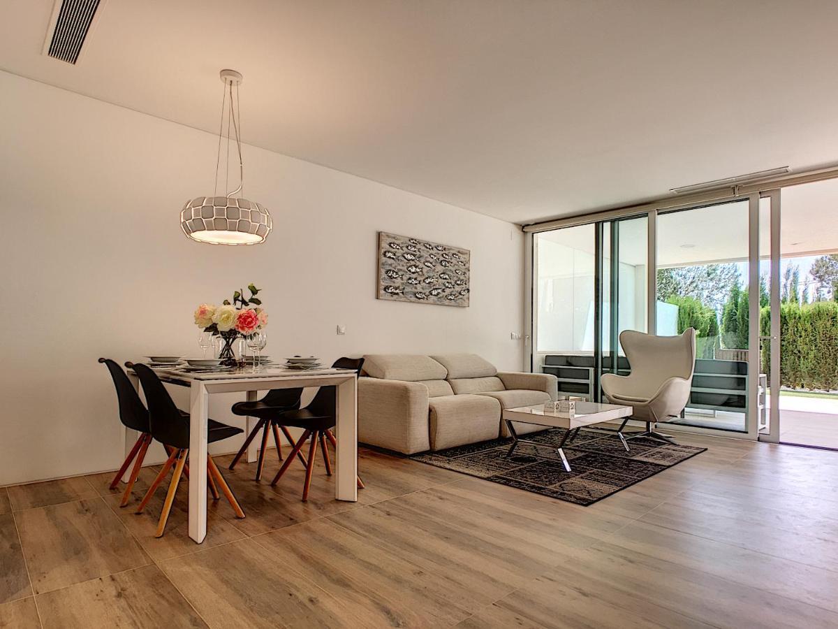 Acacia Golf Apartment @ Las Colinas Golf أوريويلا المظهر الخارجي الصورة
